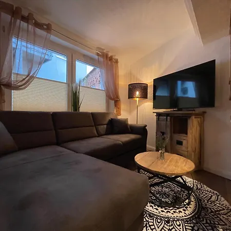 Gemuetliches Haeuschen * Schwerin (Mecklenburg-Vorpommern)