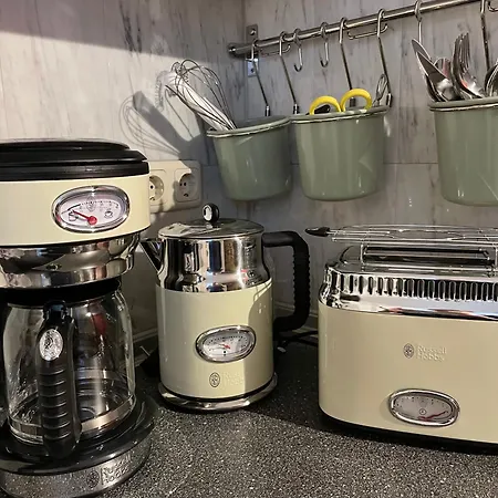 Gemuetliches Haeuschen * Schwerin (Mecklenburg-Vorpommern)